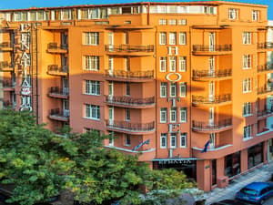 thumbnail: General view