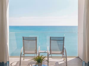 thumbnail: Terrace/patio