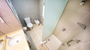 thumbnail: Bathroom