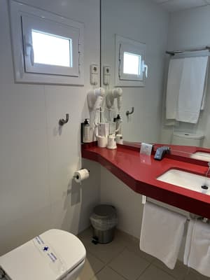 thumbnail: Bathroom