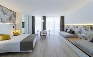 thumbnail: Room