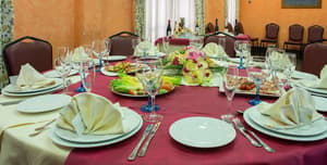 thumbnail: Restaurant