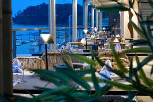 thumbnail: Dining