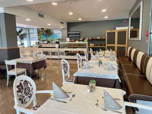 thumbnail: Breakfast buffet