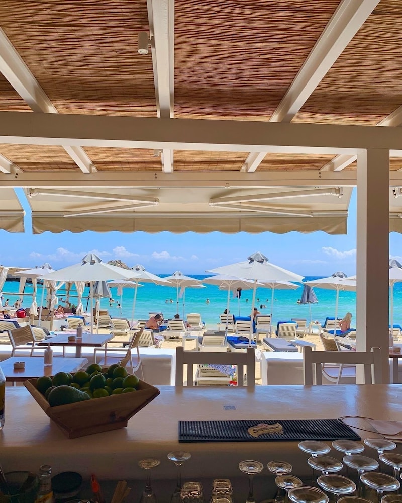 Beach bar