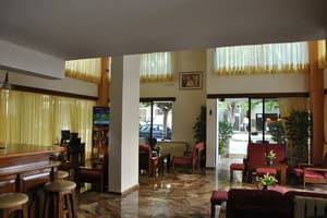 thumbnail: Lobby sitting area