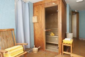 thumbnail: Sauna