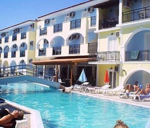thumbnail: Outdoor pool