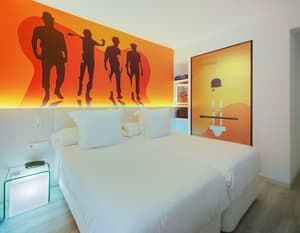 thumbnail: Room
