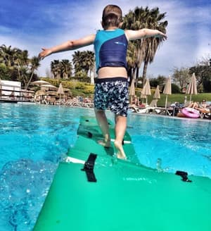 thumbnail: Pool