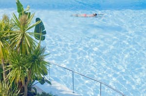 thumbnail: Pool