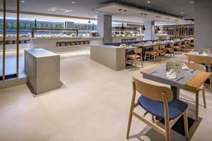 thumbnail: Restaurant