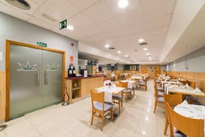 thumbnail: Restaurant