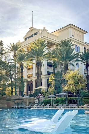 thumbnail: Pool