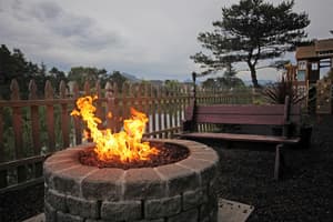 thumbnail: Front of property