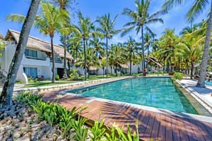 thumbnail: Outdoor pool
