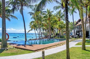 thumbnail: Infinity pool