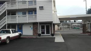thumbnail: Front of property
