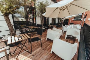 thumbnail: Terrace/patio