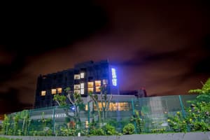 thumbnail: Exterior