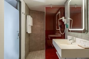 thumbnail: Bathroom