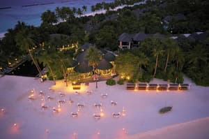 thumbnail: Outdoor banquet area
