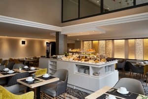 thumbnail: Breakfast area