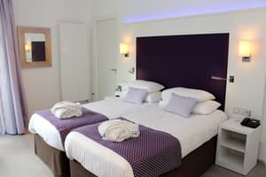 thumbnail: Room