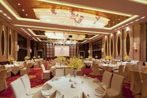 thumbnail: Indoor wedding