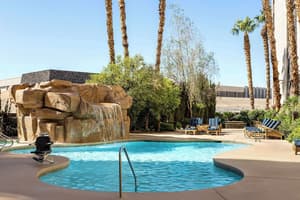 thumbnail: Pool