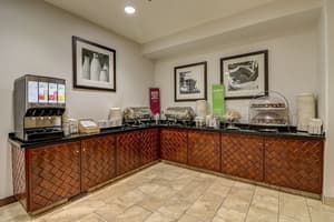 thumbnail: Breakfast area