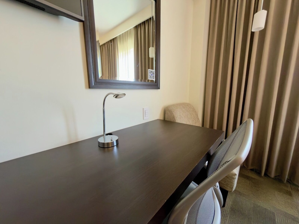 In-room business center