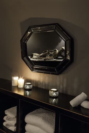 thumbnail: Treatment room
