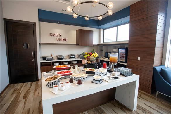 Dining,Dining Area,Restaurant,On-Site