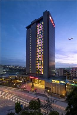 thumbnail: On-Site,Outdoor/Exterior,Exterior View of Building
