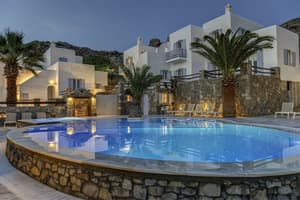 thumbnail: Outdoor pool