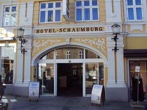 thumbnail: Exterior