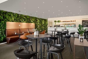 thumbnail: Bar (on property)