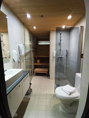 thumbnail: Bathroom