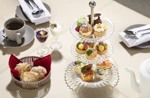 thumbnail: In-room dining
