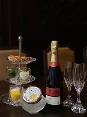 thumbnail: In-room dining
