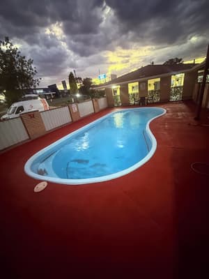 thumbnail: Outdoor pool