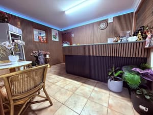 thumbnail: Reception hall