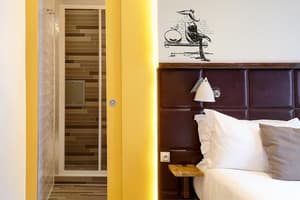 thumbnail: Interior