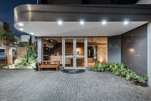 thumbnail: Exterior