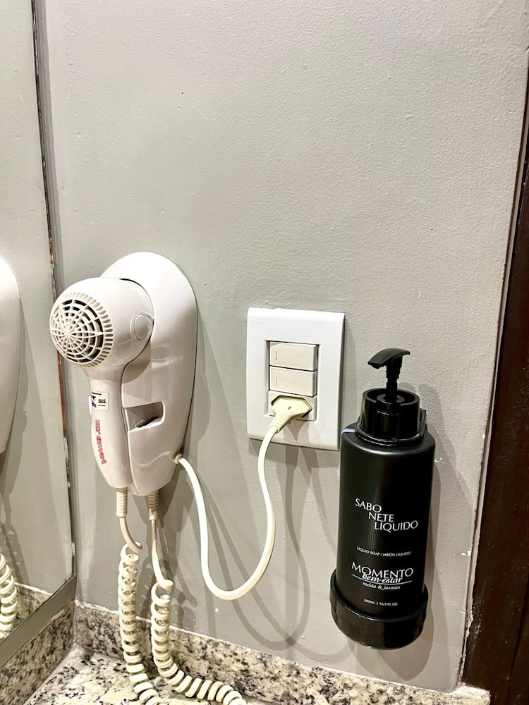 Bathroom amenities