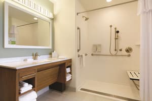 thumbnail: Bathroom shower