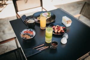 thumbnail: Breakfast area