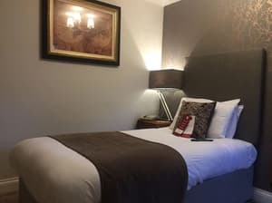 thumbnail: Room