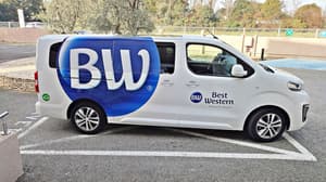 thumbnail: Airport shuttle